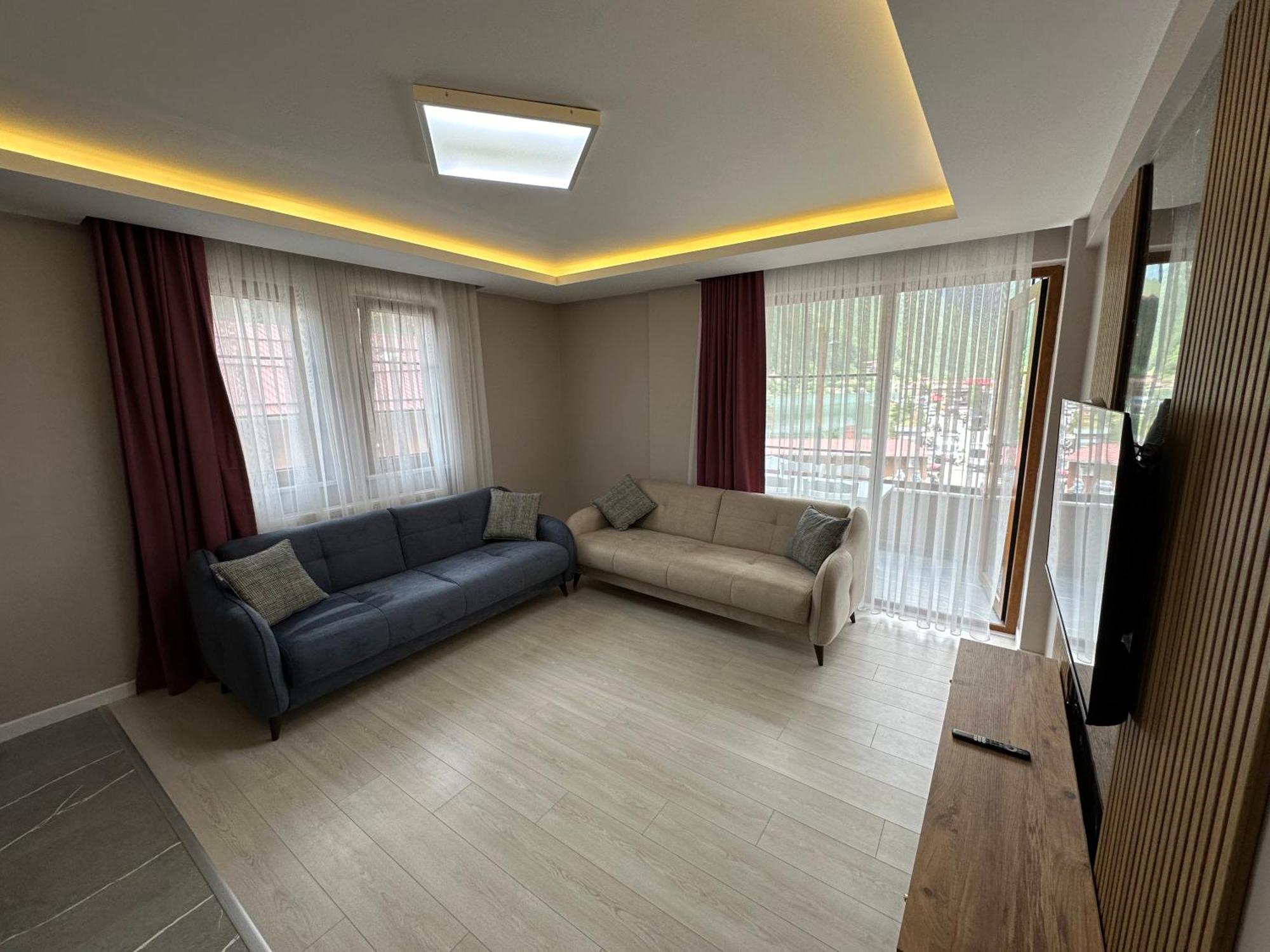 Kaya Suit Apart Apartment