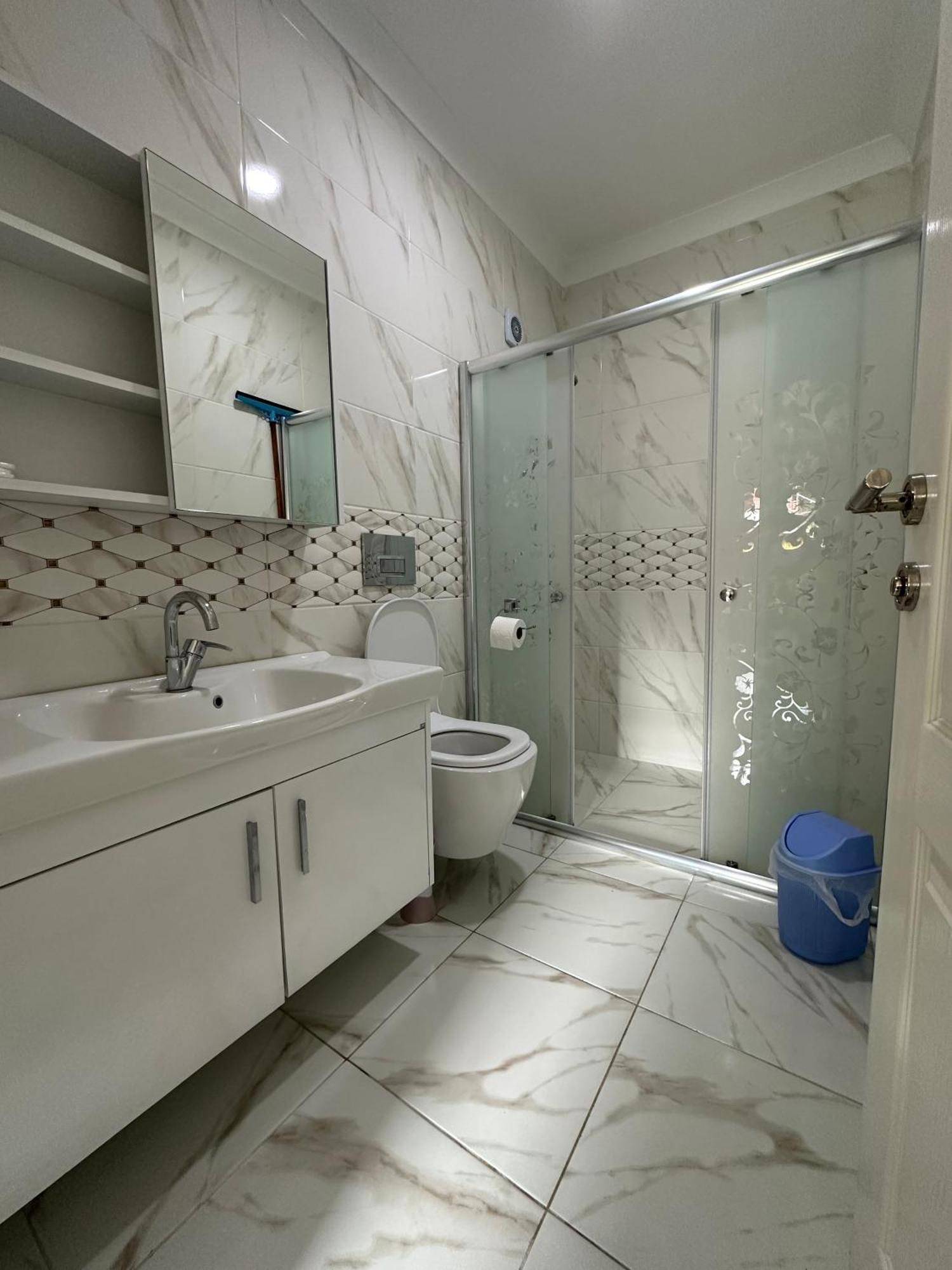Kaya Suit Apart Apartment